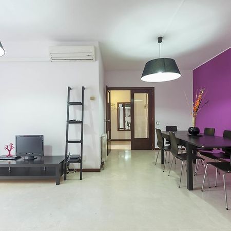 Apartment Sagrada Familia Barcelona Quarto foto